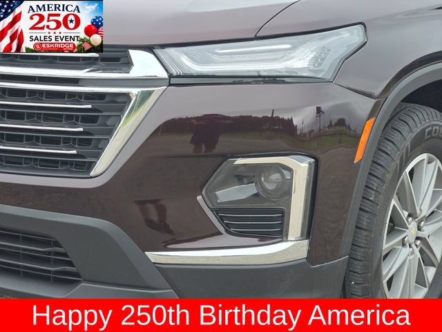 Used 2023 Chevrolet Traverse LT w/ Rear Camera Mirror Package AWD/4WD image 10