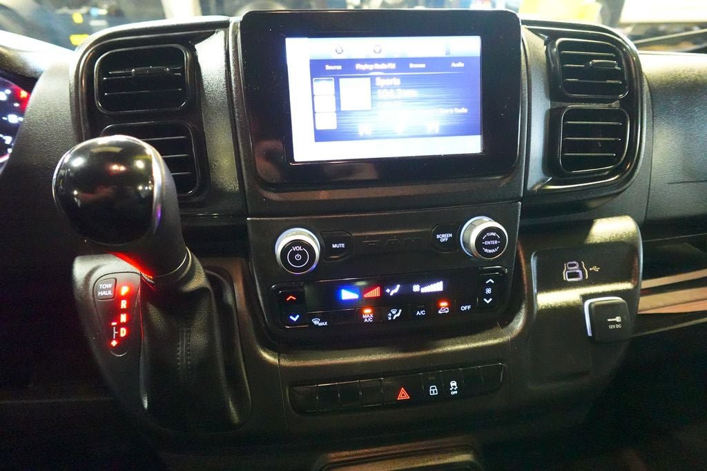 Used 2023 RAM ProMaster 2500 FWD image 11