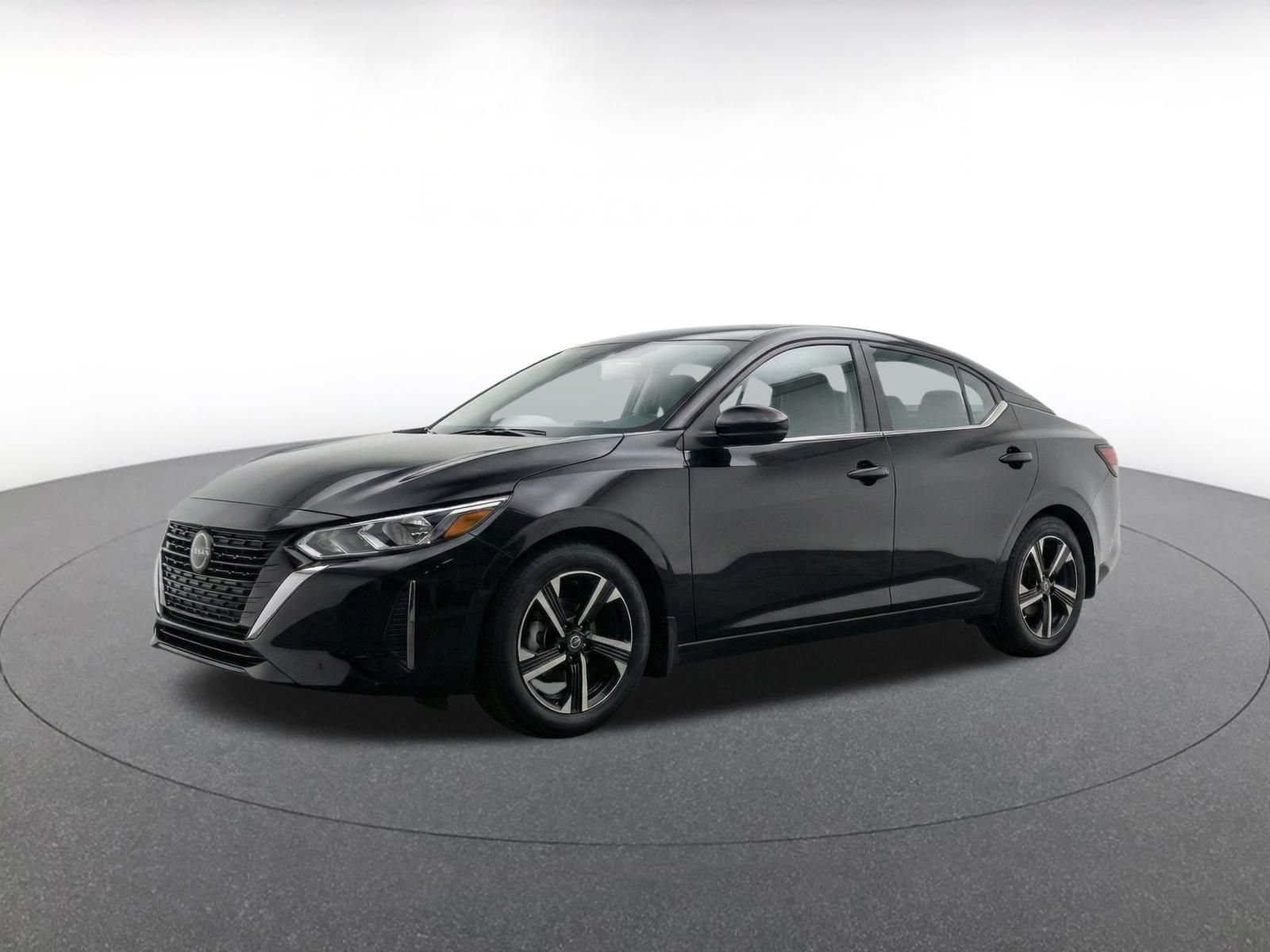 Used 2025 Nissan Sentra SV FWD image 3