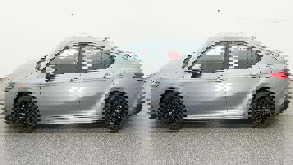 New 2026 Toyota Camry SE FWD image 2