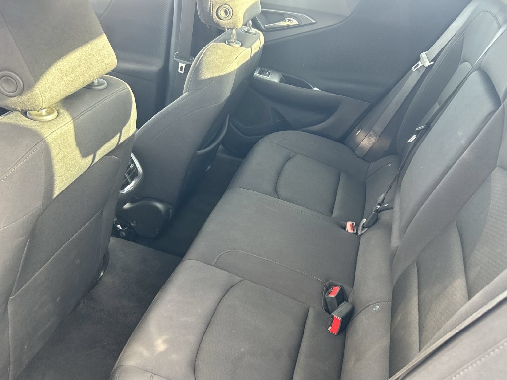 Used 2024 Chevrolet Malibu LT FWD image 18