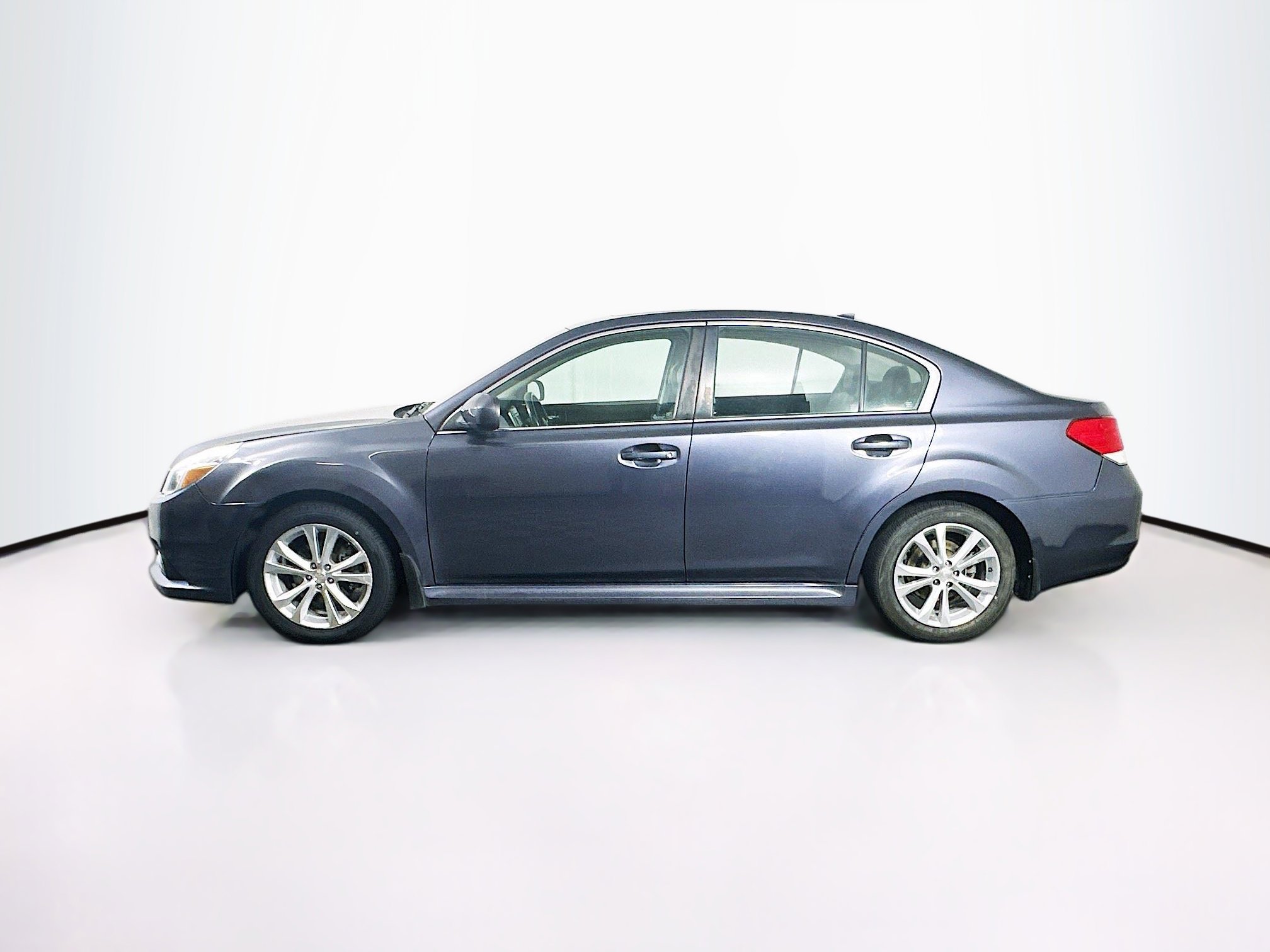 Used 2014 Subaru Legacy 2.5i Limited AWD/4WD image 4