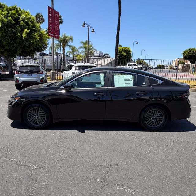 New 2026 Nissan Sentra SV w/ SV Convenience Package FWD image 3