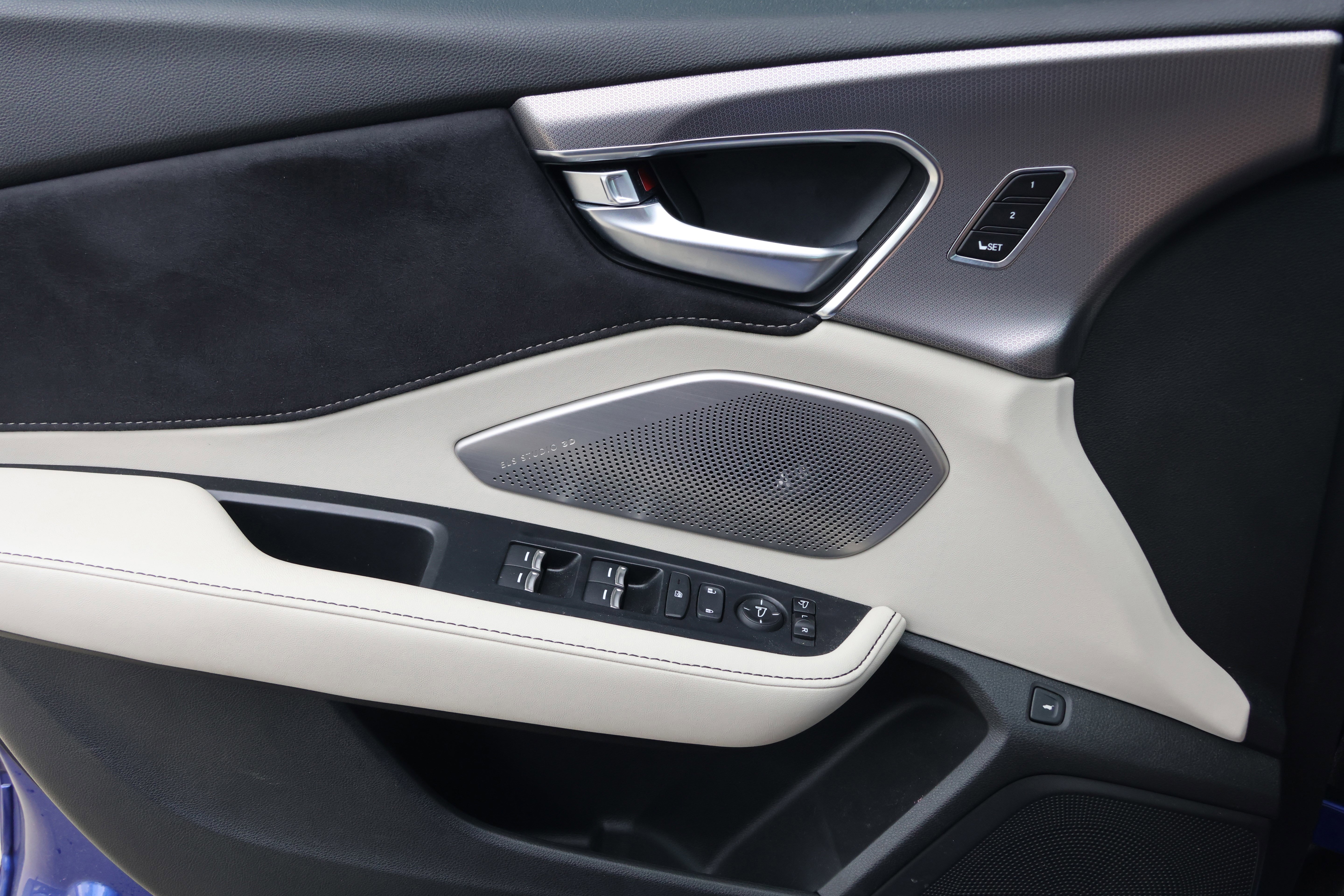 Certified 2025 Acura RDX A-Spec AWD/4WD image 12