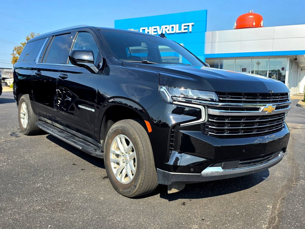 Used 2024 Chevrolet Suburban LT AWD/4WD image 12