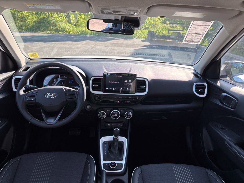 New 2026 Hyundai Venue SEL FWD image 15