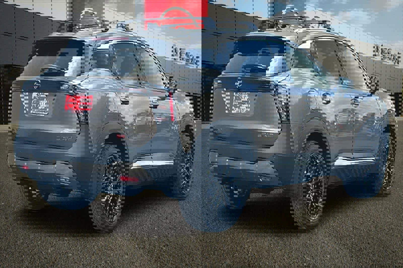 New 2026 Nissan Kicks SR w/ SR Premium Package video 3