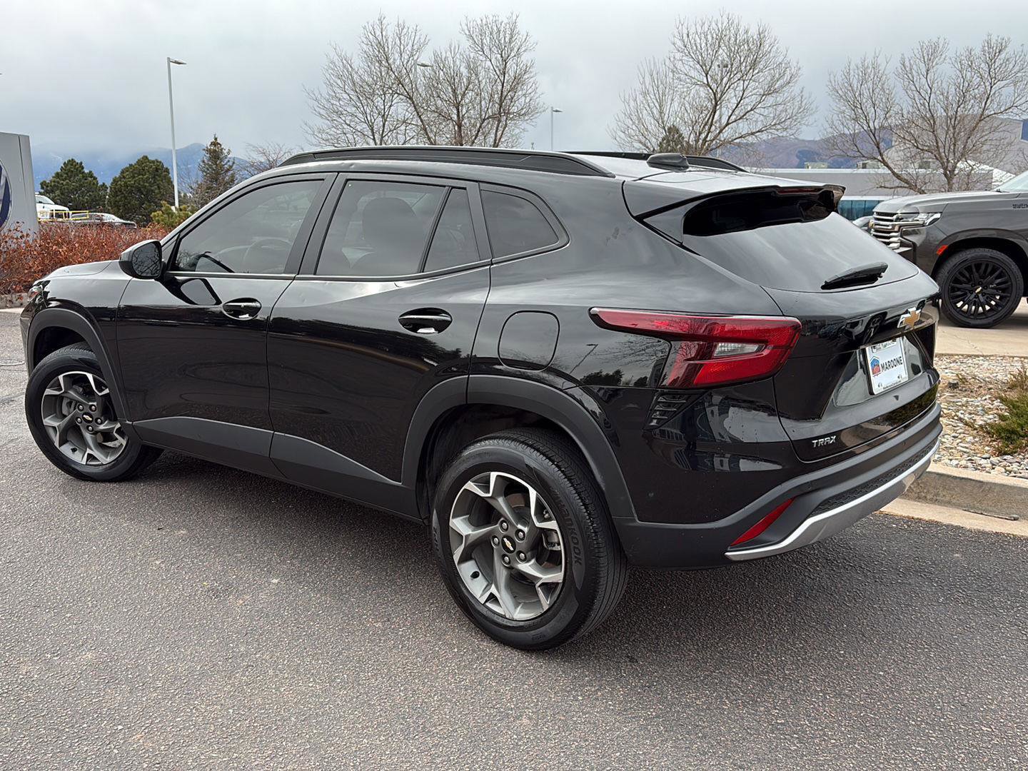 Used 2024 Chevrolet Trax LT w/ Driver Confidence Package image 4