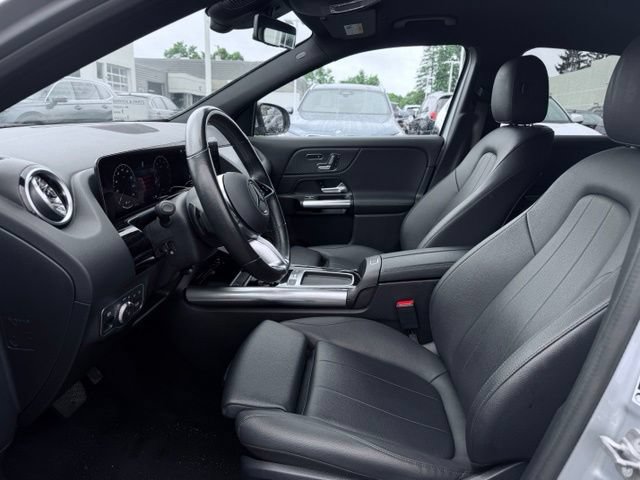 Used 2025 Mercedes-Benz GLA 250 4MATIC image 17