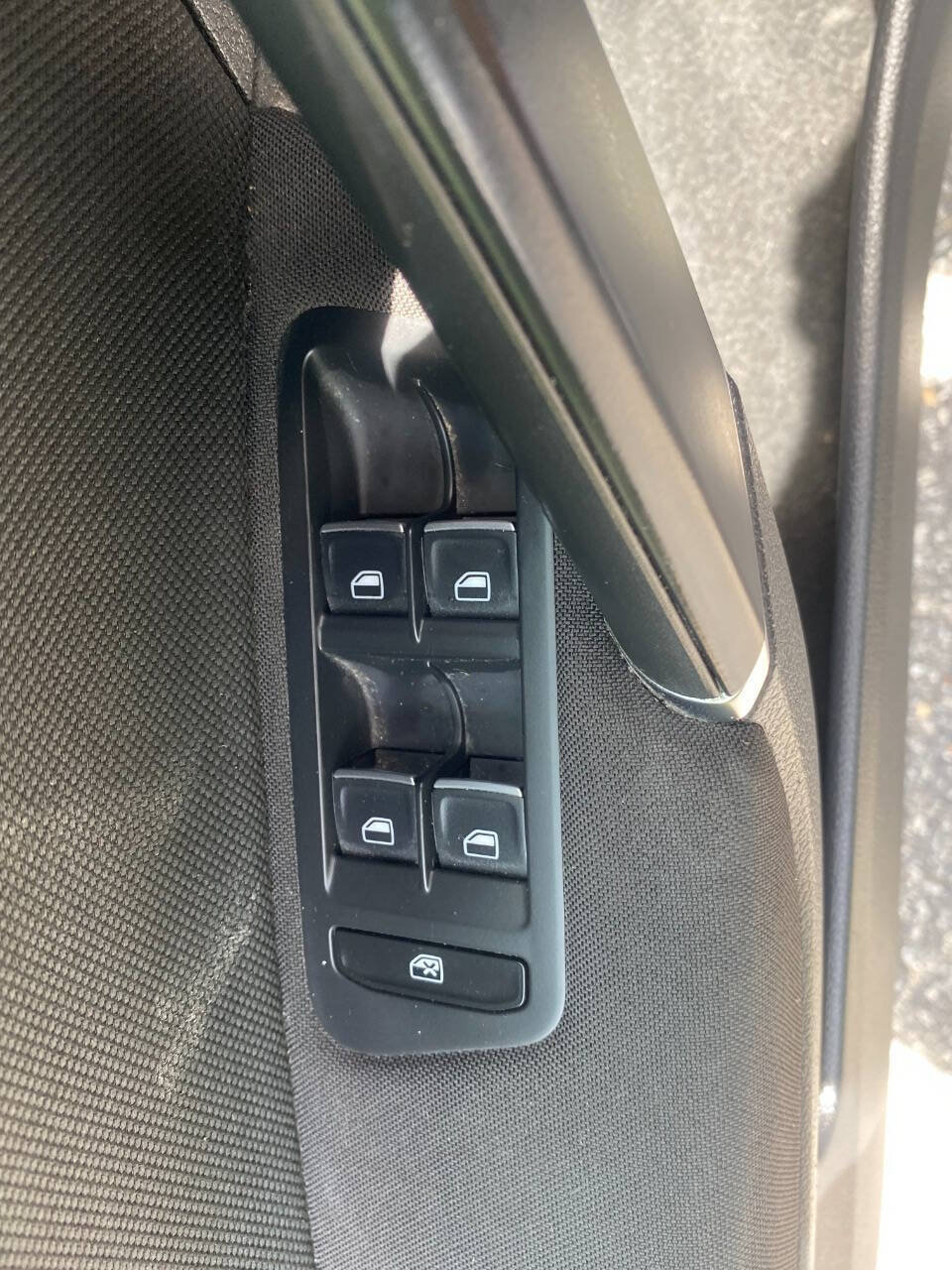 Used 2015 Volkswagen GTI S FWD image 17