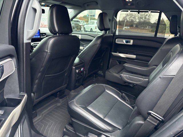 Used 2021 Ford Explorer Limited w/ Equipment Group 301A image 19