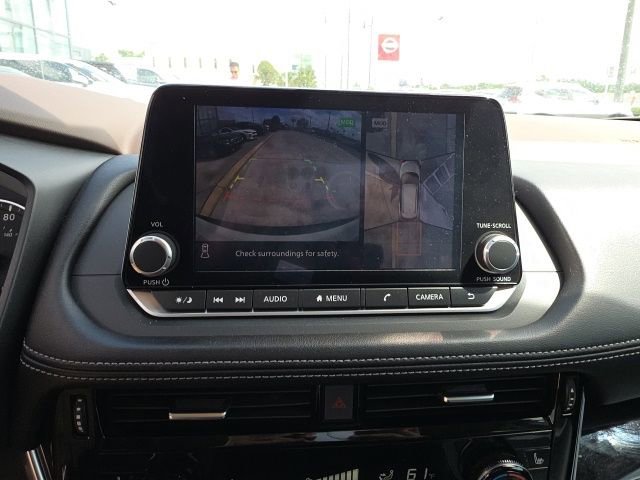 Used 2023 Nissan Rogue SL image 20