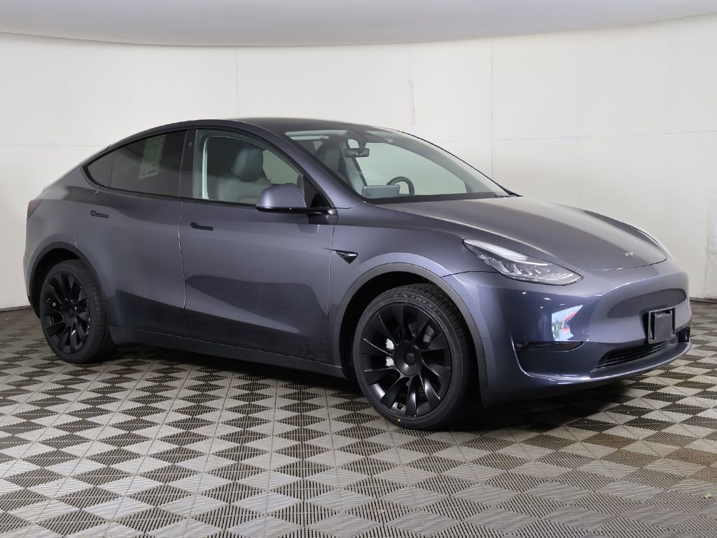 Used 2023 Tesla Model Y Long Range AWD/4WD image 51