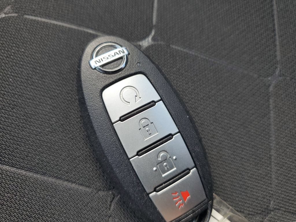 Used 2020 Nissan Kicks SV FWD image 27