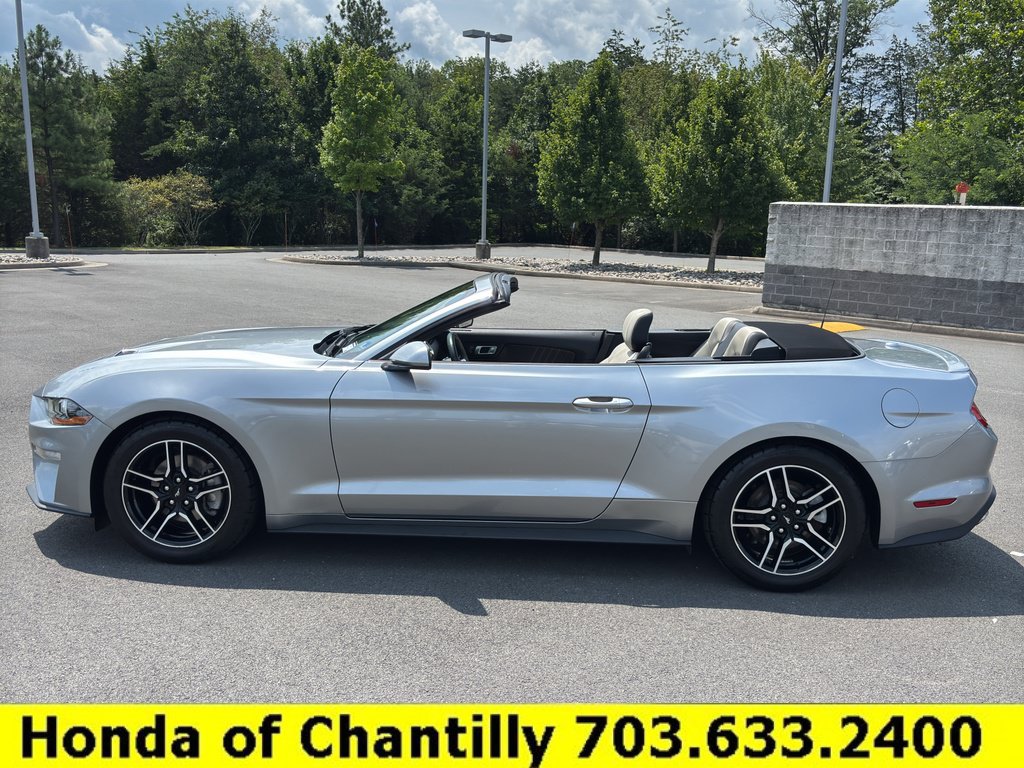Used 2022 Ford Mustang Premium RWD image 22