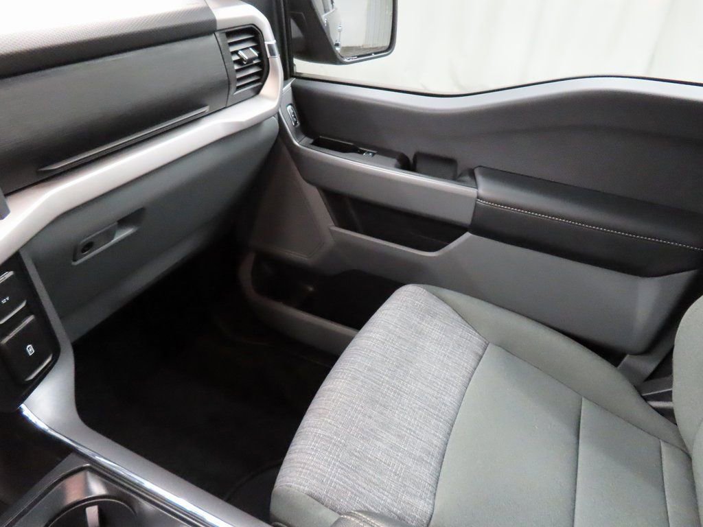 Used 2023 Ford F150 XLT w/ XTR Package image 23