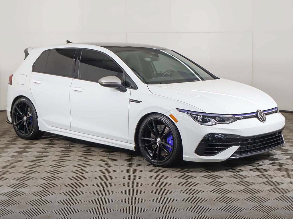 Used 2022 Volkswagen Golf R AWD/4WD image 2