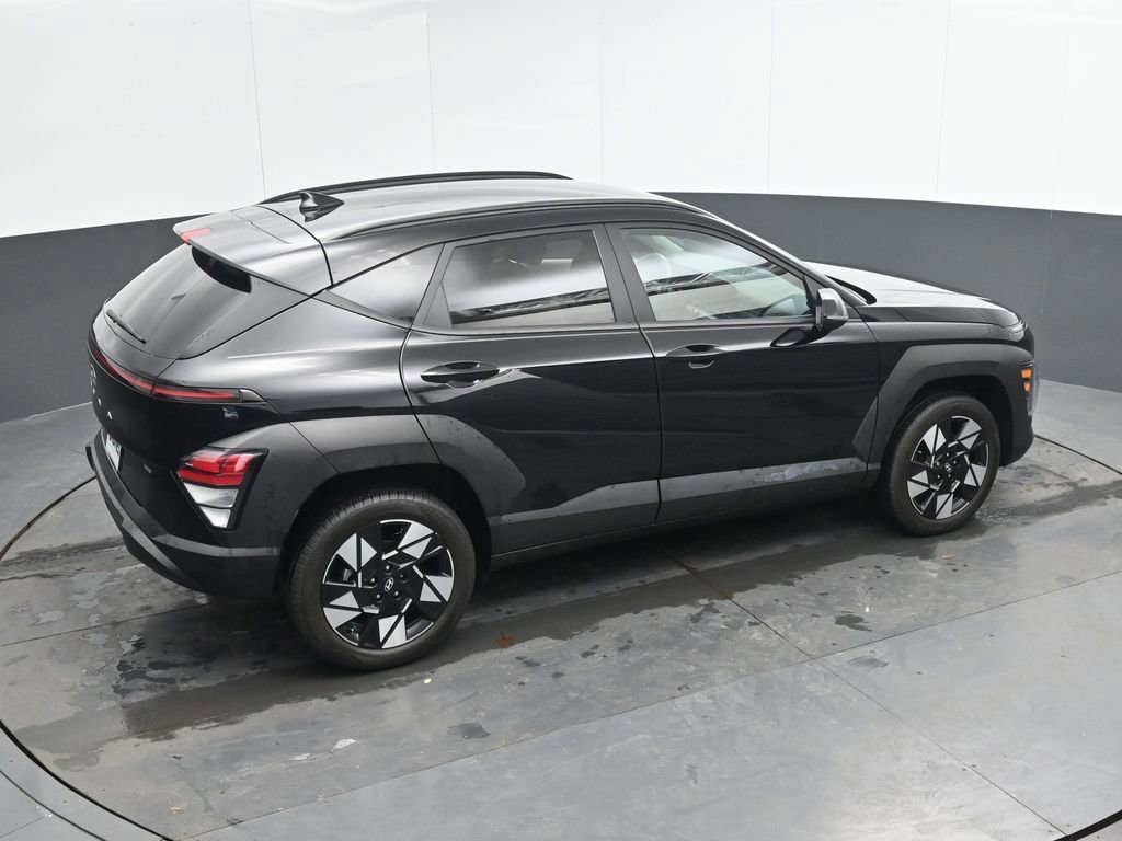 Used 2024 Hyundai Kona SEL AWD/4WD image 32