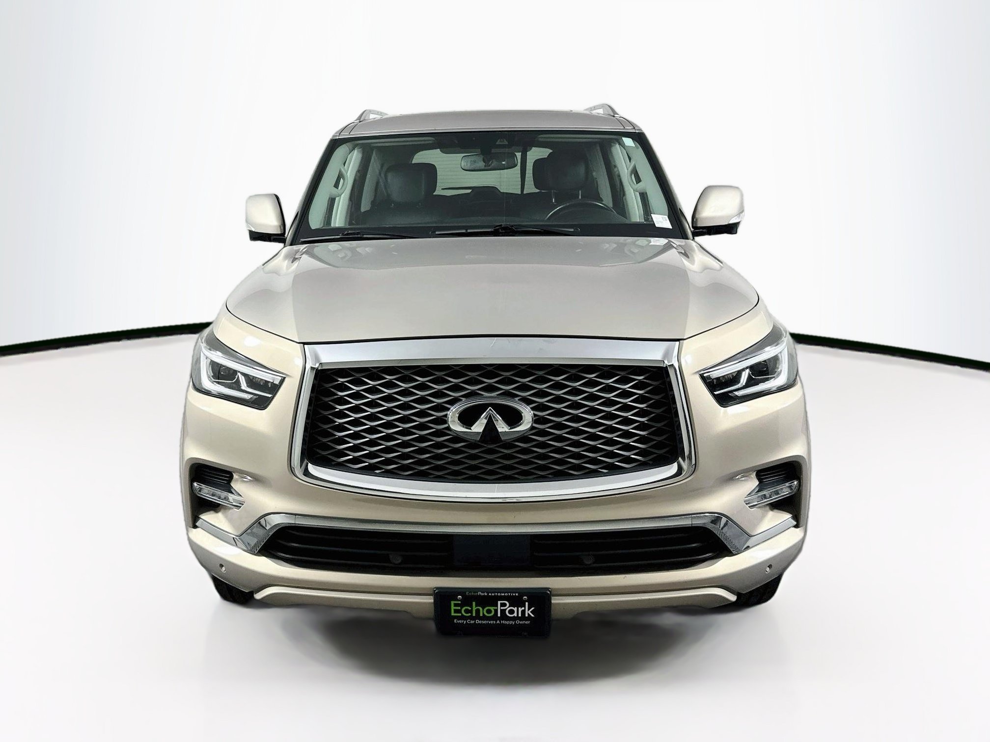 Used 2019 INFINITI QX80 Luxe RWD image 2