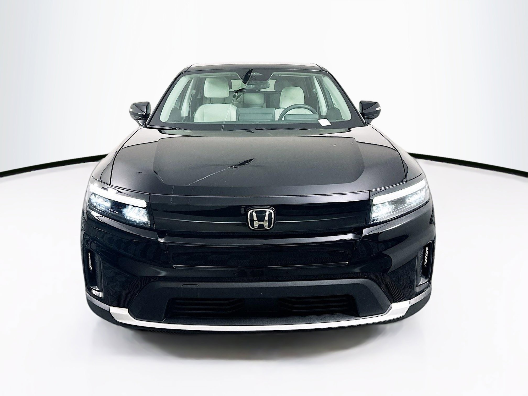 Used 2025 Honda Prologue Eco image 2