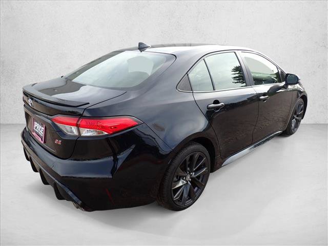 Used 2024 Toyota Corolla SE FWD image 3