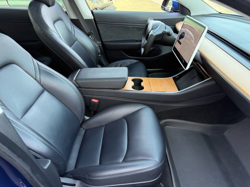 Used 2018 Tesla Model 3 Long Range image 25