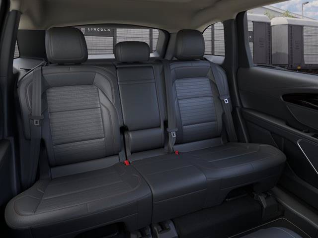 New 2026 Lincoln Nautilus Reserve AWD/4WD image 11
