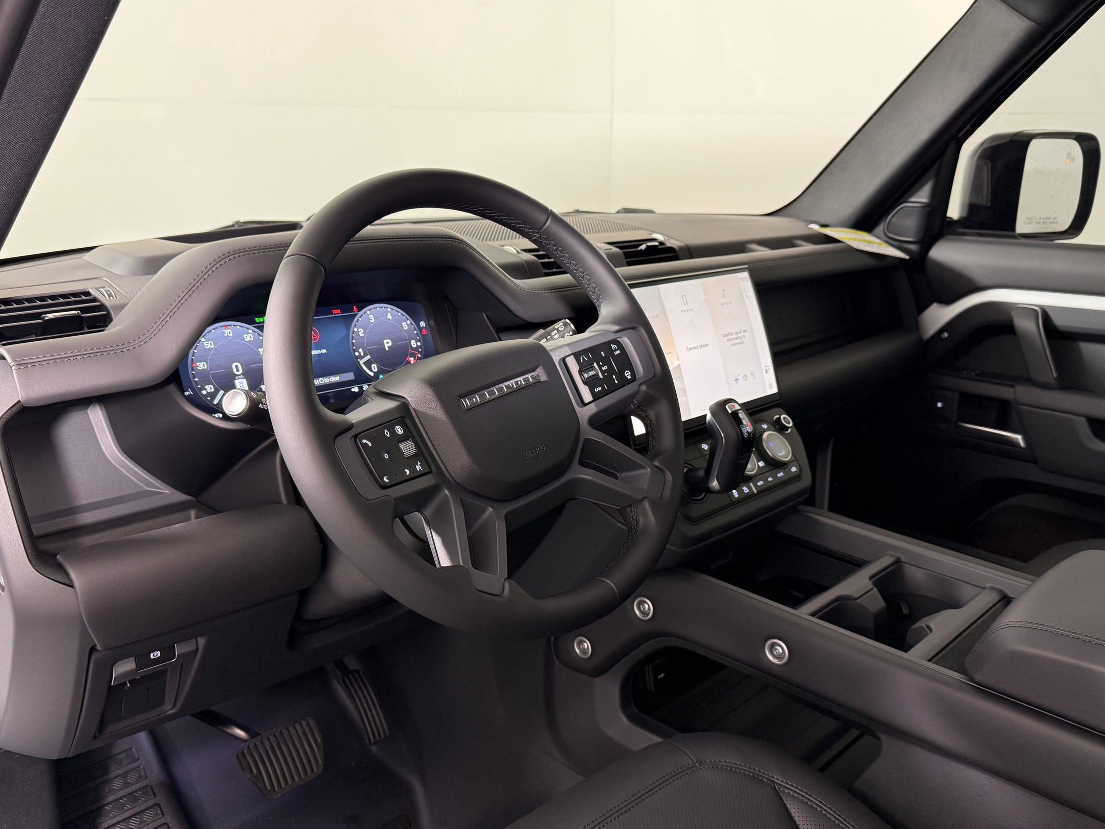 New 2026 Land Rover Defender 130 X-Dynamic SE image 4