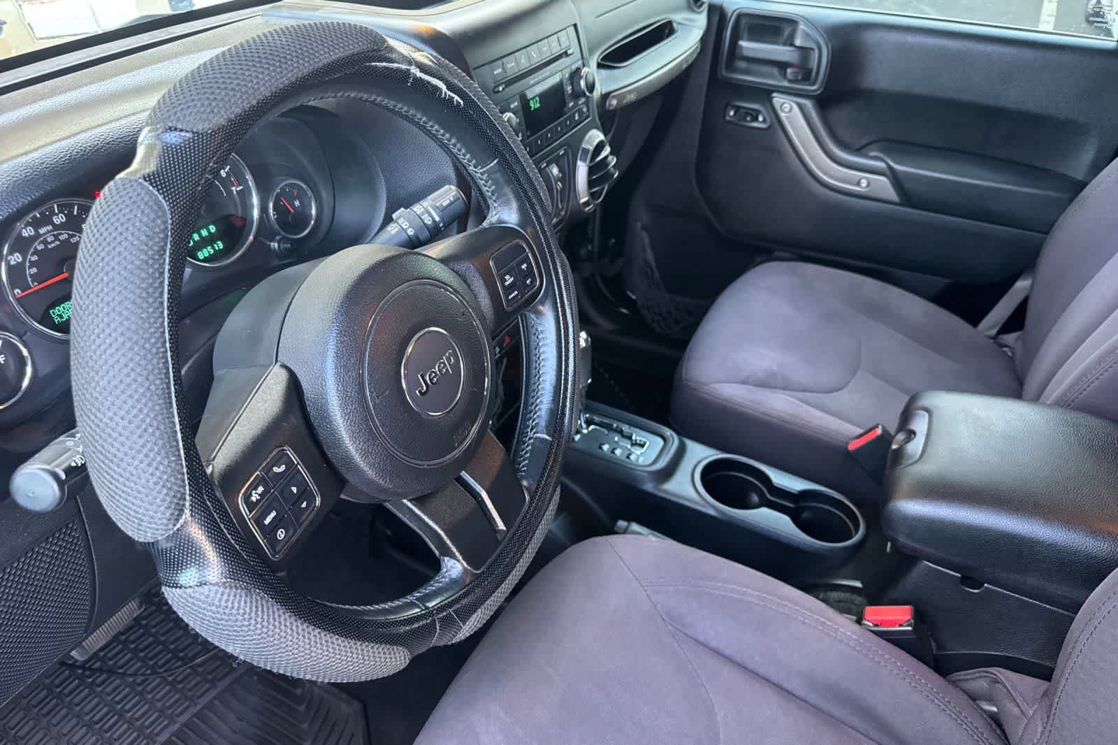 Used 2013 Jeep Wrangler Unlimited Sport AWD/4WD image 11