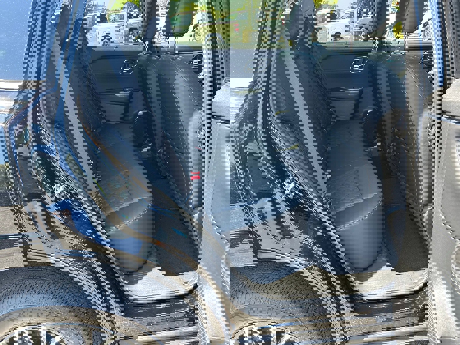 New 2026 Nissan Rogue Platinum image 15