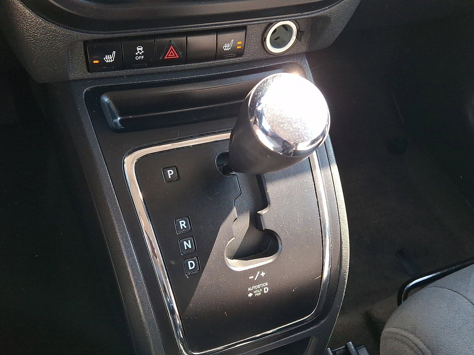 Used 2017 Jeep Patriot Latitude FWD image 14