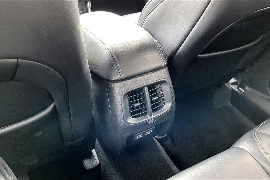 Used 2021 Jeep Cherokee Latitude Plus image 11