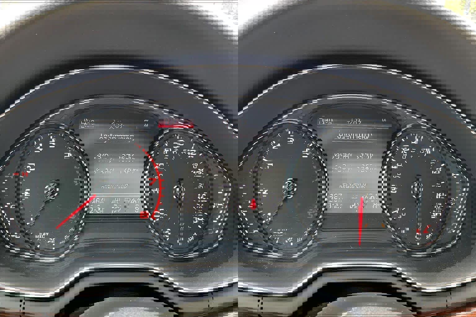 Used 2023 Audi A4 2.0T Premium w/ Convenience Package AWD/4WD image 26