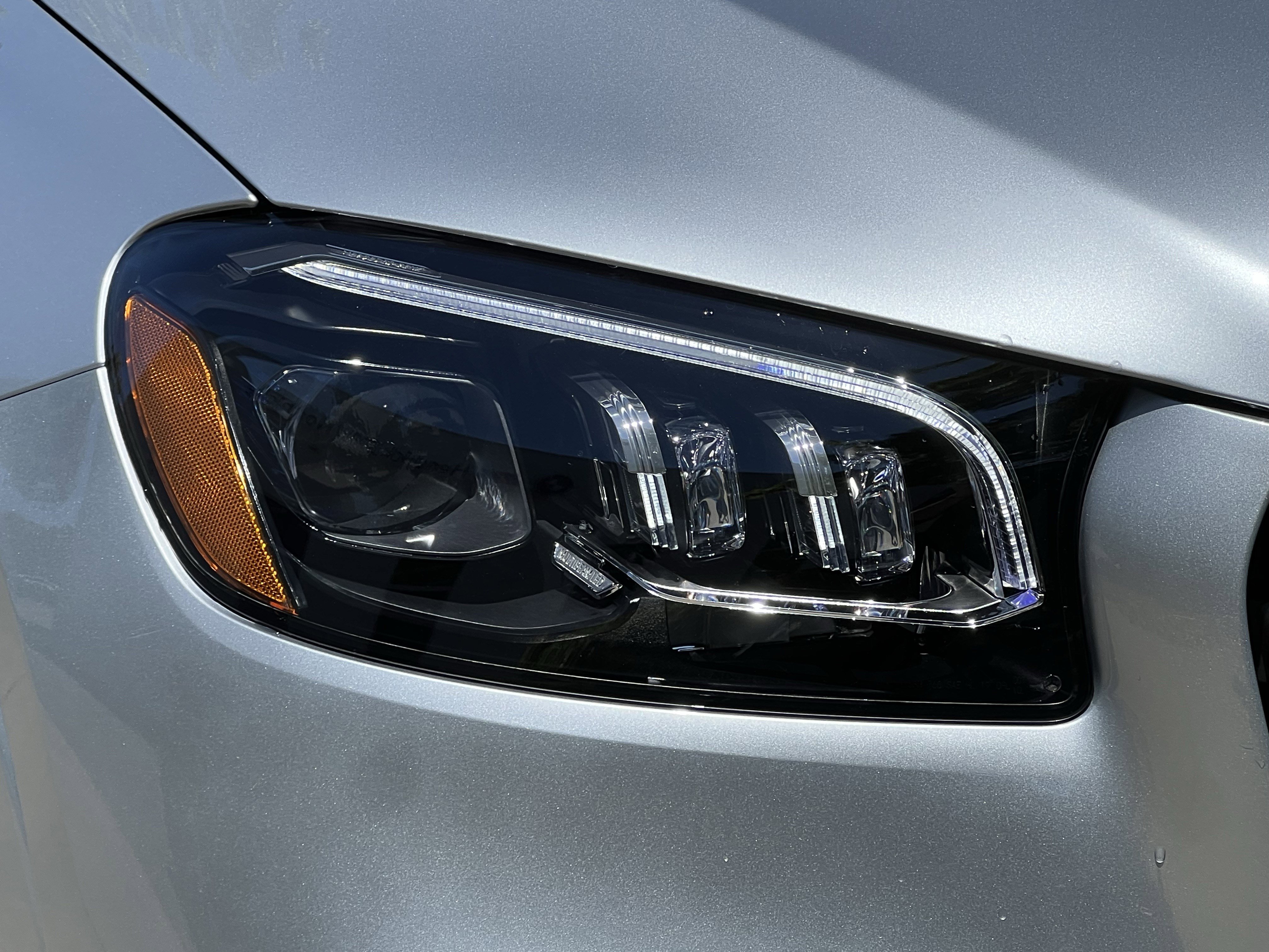 Used 2026 Mercedes-Benz GLS 580 4MATIC image 11