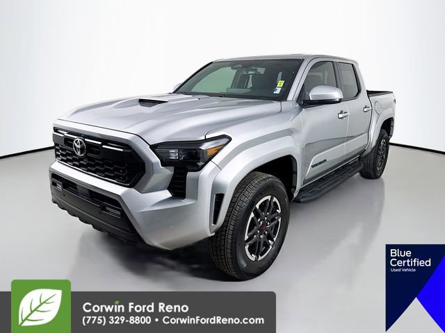 Used 2025 Toyota Tacoma TRD Sport w/ TRD Sport Upgrade Package image 3