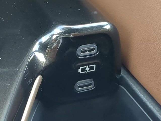 New 2026 Toyota Crown Signia AWD/4WD image 21