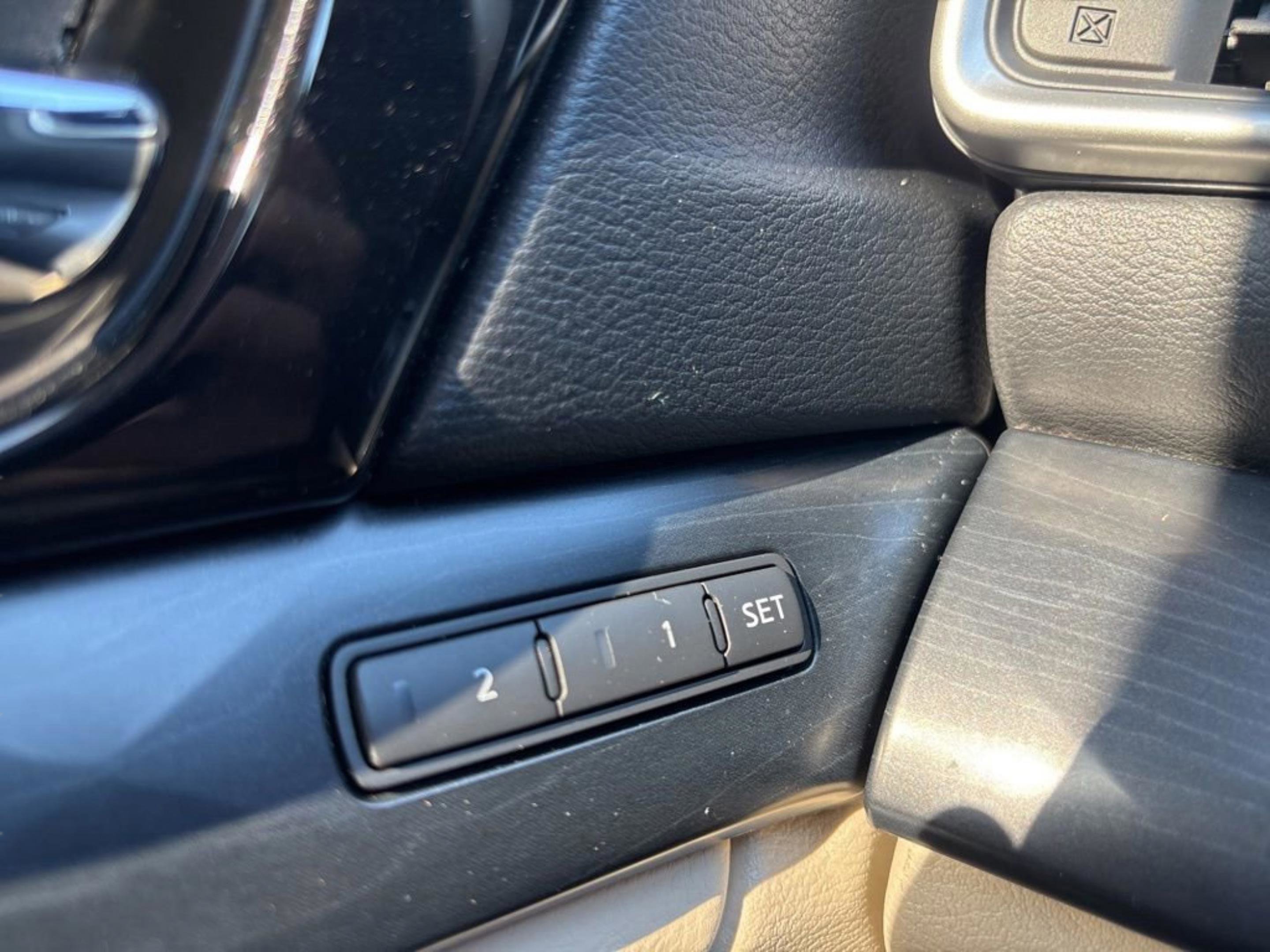 Used 2023 Nissan Maxima Platinum w/ Sport Mat Group image 23