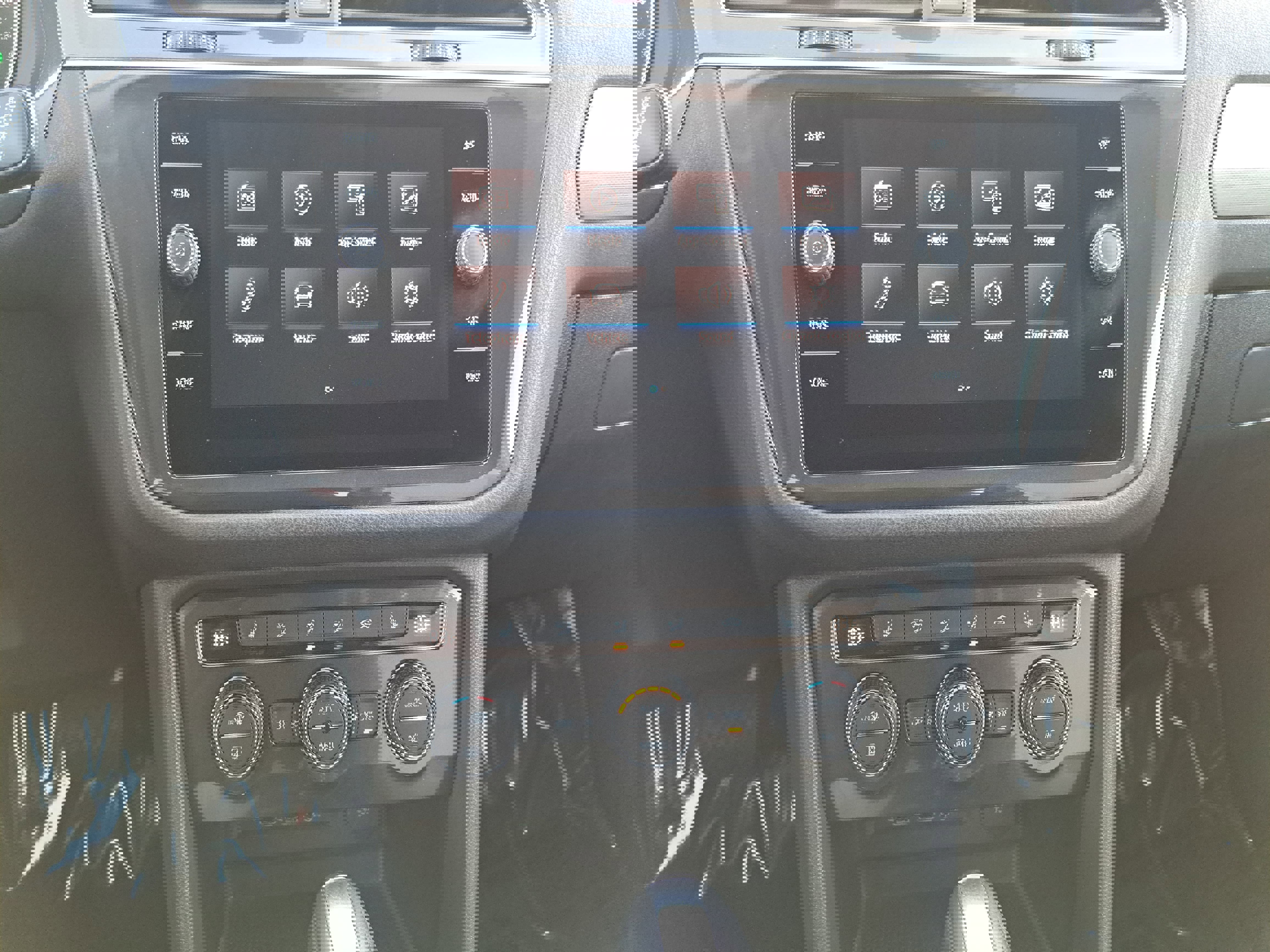 Certified 2019 Volkswagen Tiguan SE w/ Panoramic Sunroof Package image 20