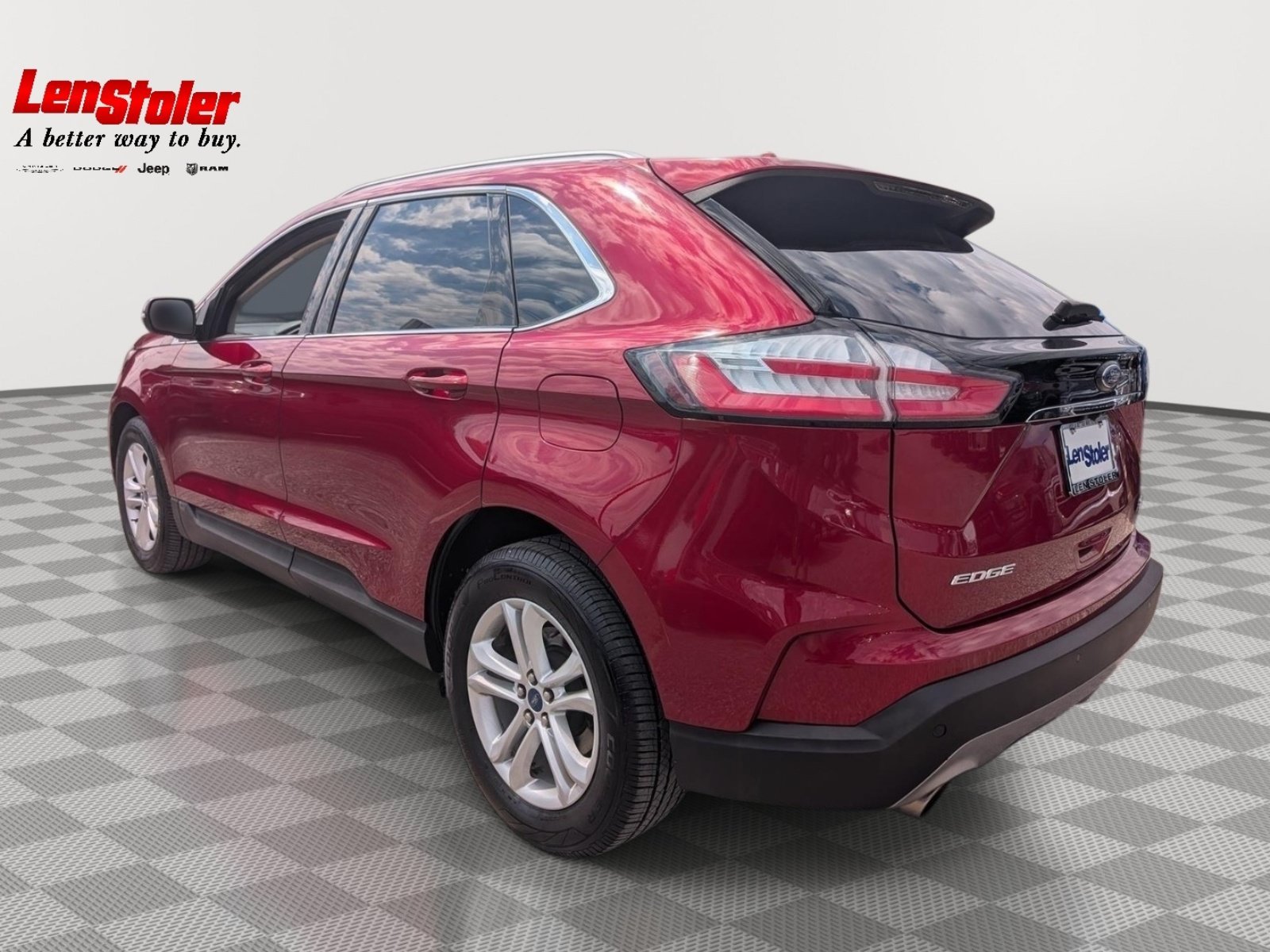 Used 2019 Ford Edge SEL w/ Equipment Group 201A AWD/4WD image 3
