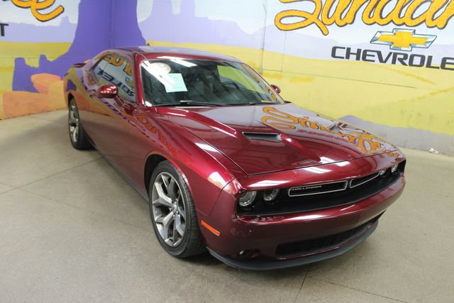 Used 2017 Dodge Challenger SXT Plus RWD image 2