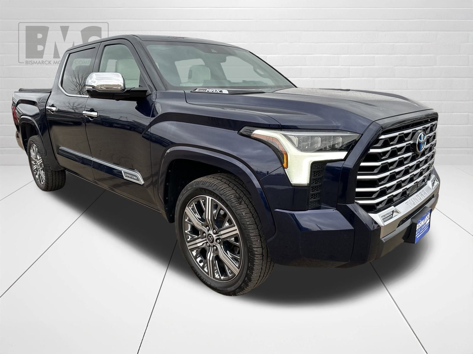 Used 2022 Toyota Tundra Capstone AWD/4WD image 3