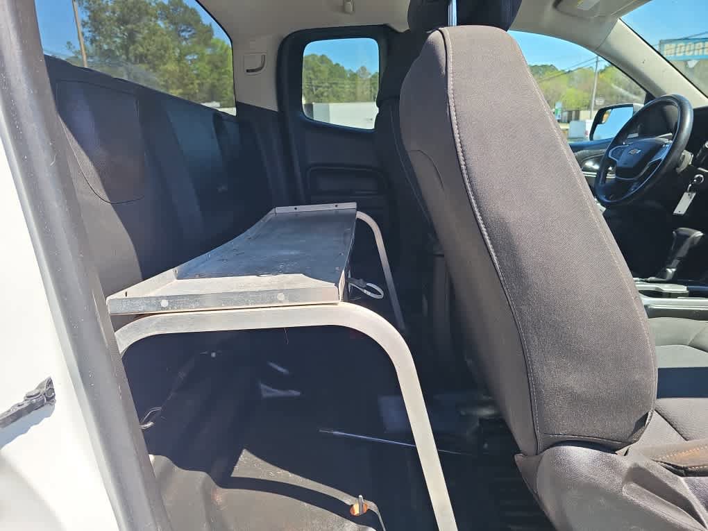 Used 2020 Chevrolet Colorado LT w/ Safety Package RWD image 25