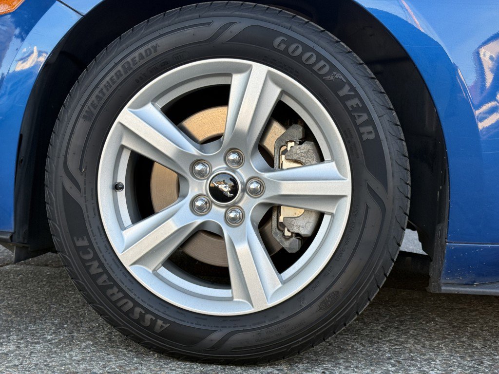 Used 2018 Ford Mustang Coupe image 35