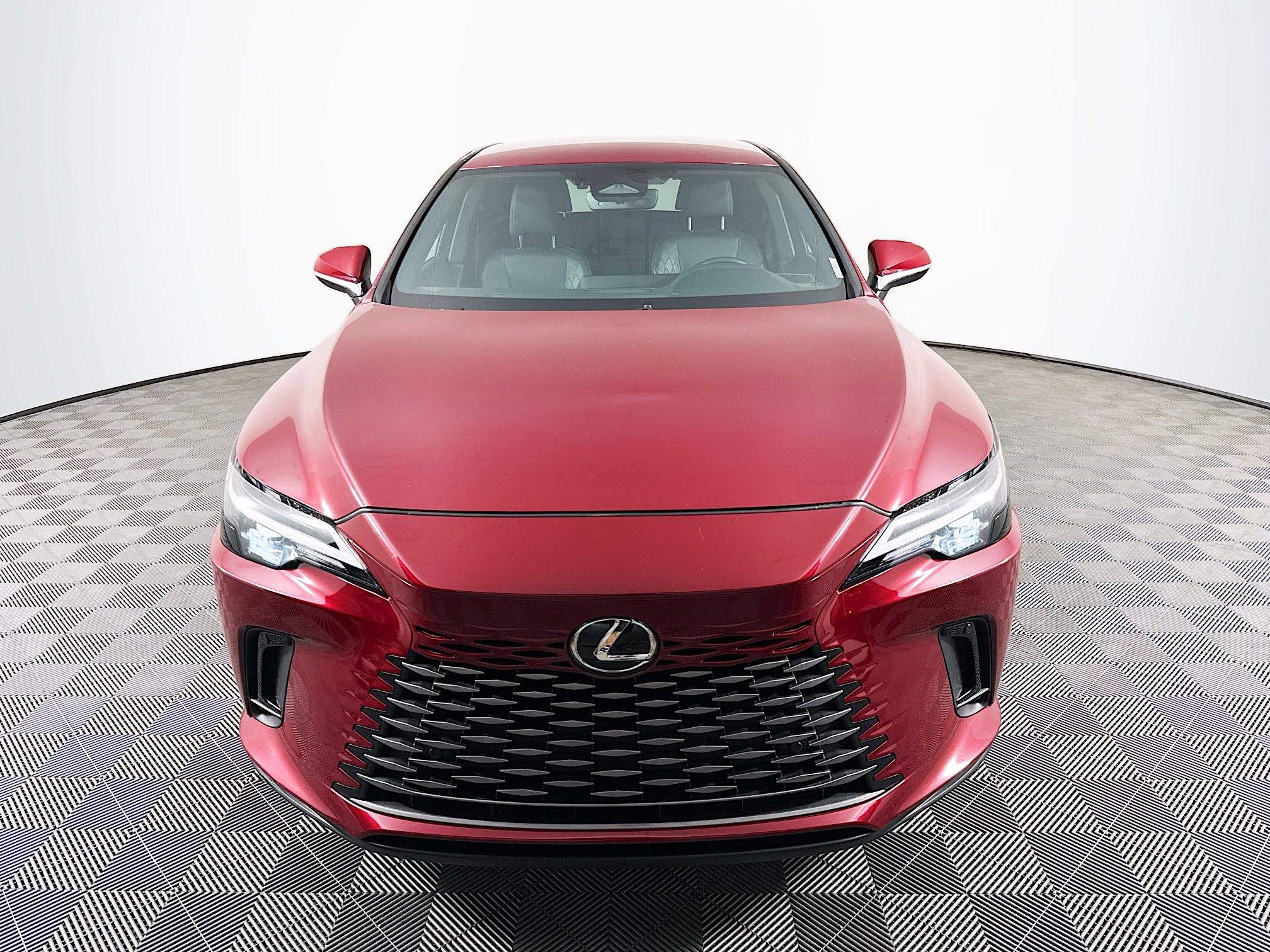 Used 2023 Lexus RX 350 FWD image 2