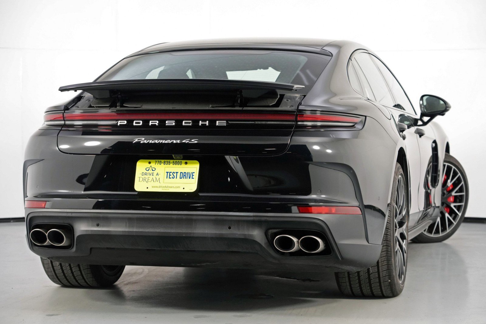 Used 2025 Porsche Panamera 4S w/ Premium Package image 5