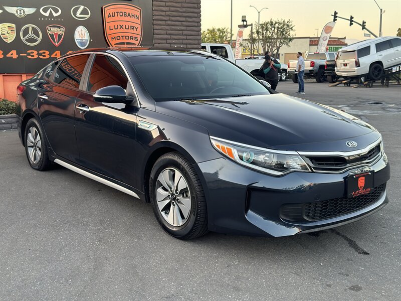 Used 2018 Kia Optima Premium w/ Convenience Package FWD image 22