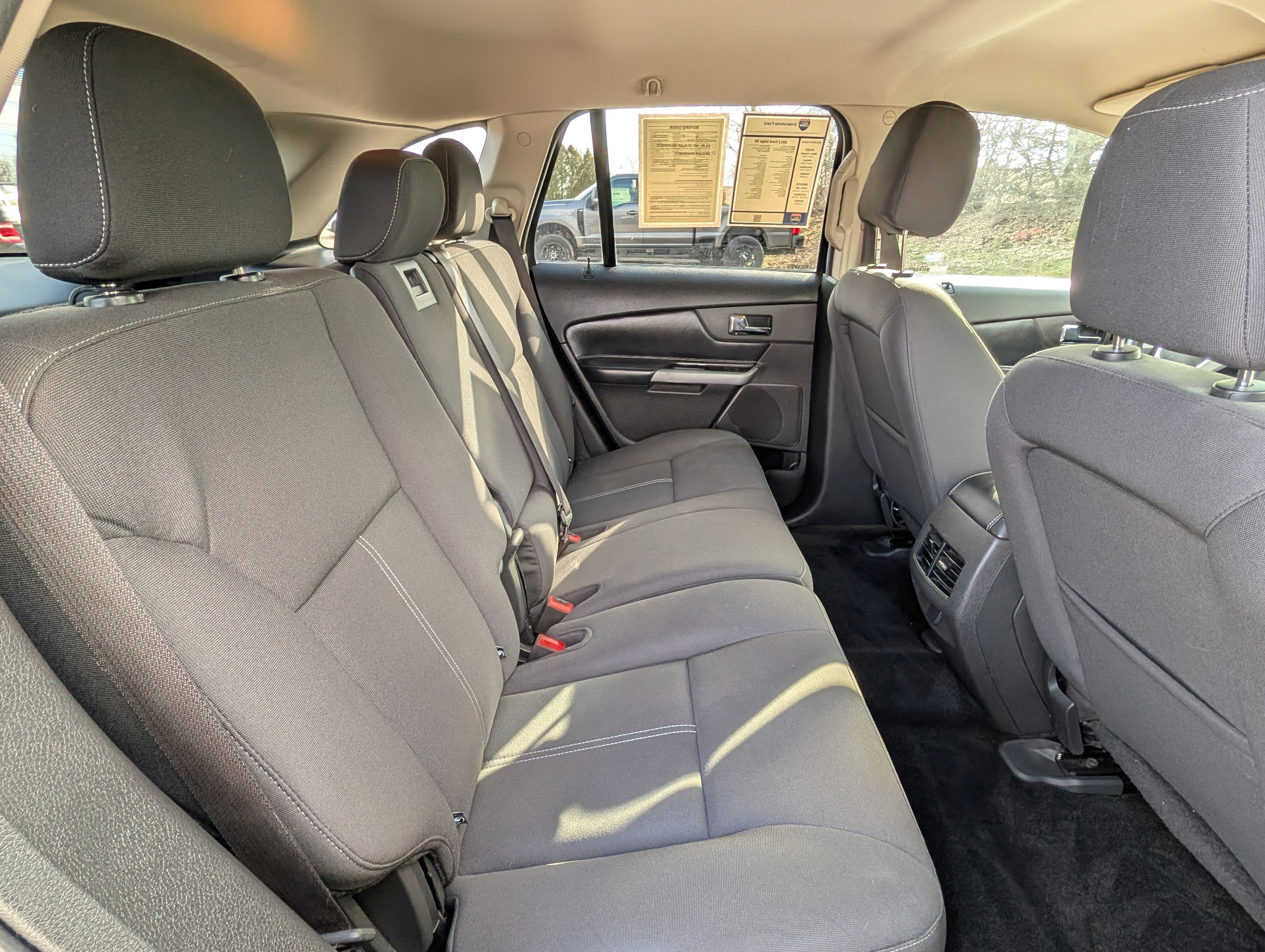 Used 2013 Ford Edge SE image 21