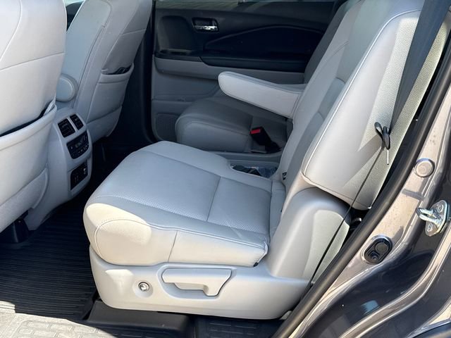 Used 2020 Honda Pilot Elite image 21