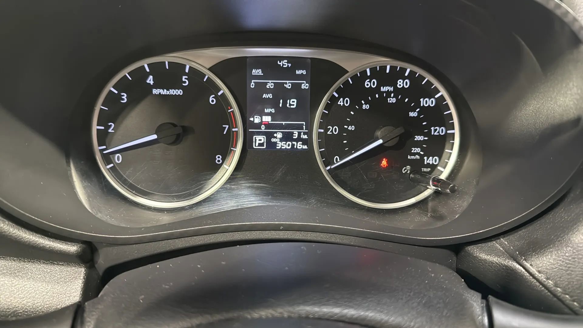 Used 2023 Nissan Versa S FWD image 14