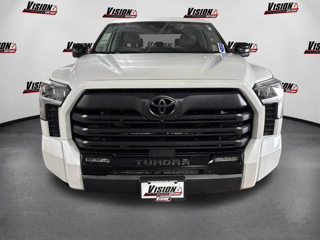 Used 2024 Toyota Tundra Limited AWD/4WD image 8